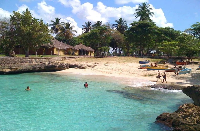 Parque submarino La Caleta 2